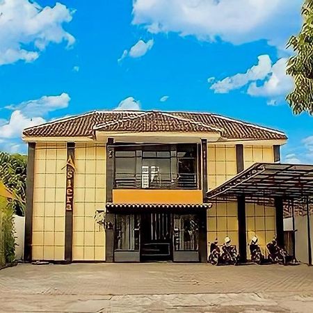 Penginapan Asiera Banyuwangi  Buitenkant foto